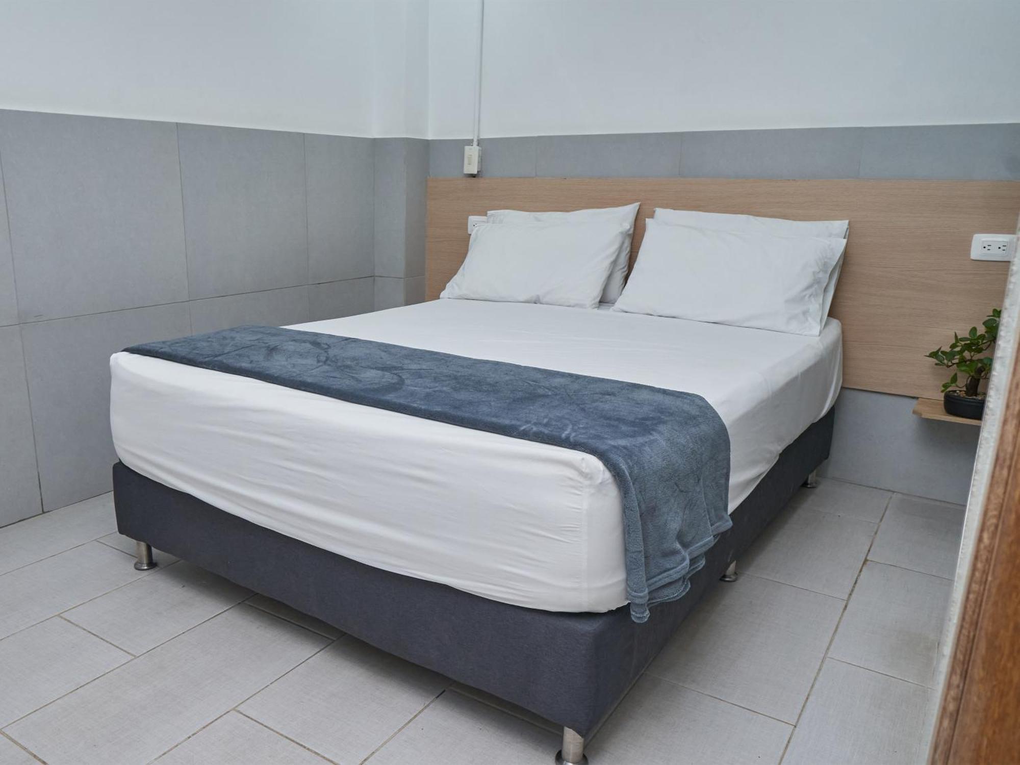 Stanza Hotel מדיין מראה חיצוני תמונה