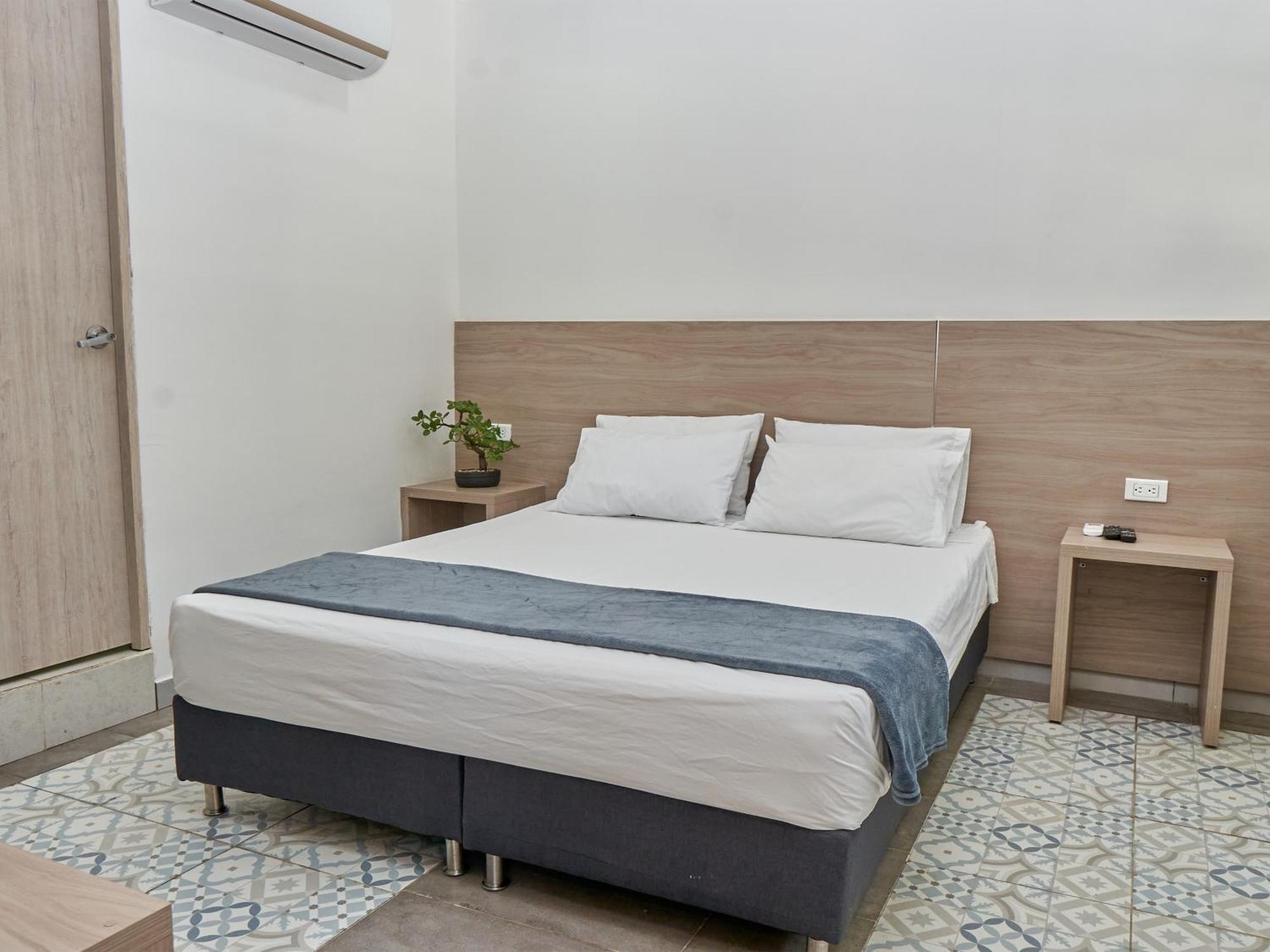 Stanza Hotel מדיין מראה חיצוני תמונה
